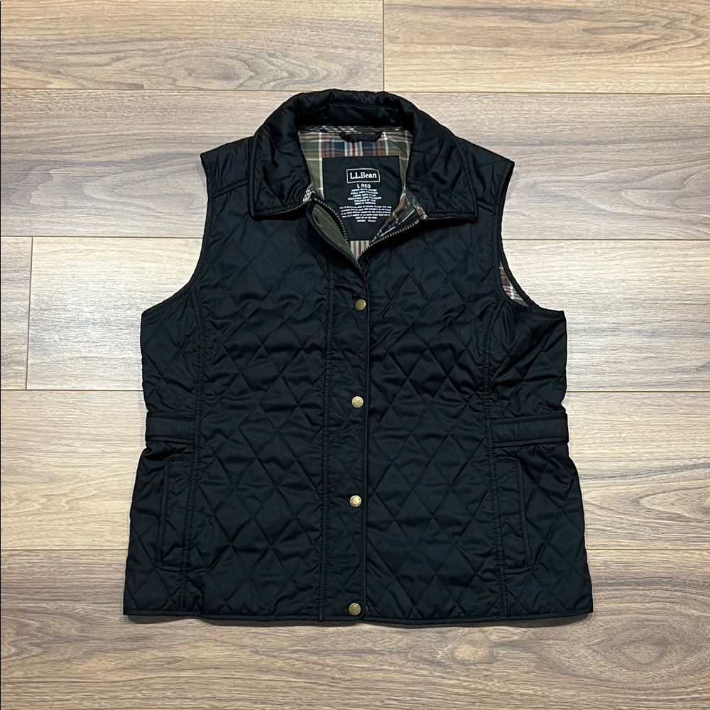 L.L. Bean Quilted Vest Flannel Lined in Black Size Large